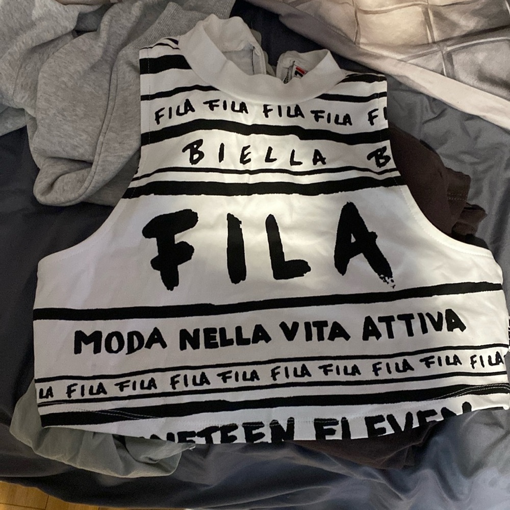 Fila activerwear top exclusive size medium